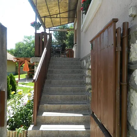 Bakonybeli Patakpart Vendeghaz